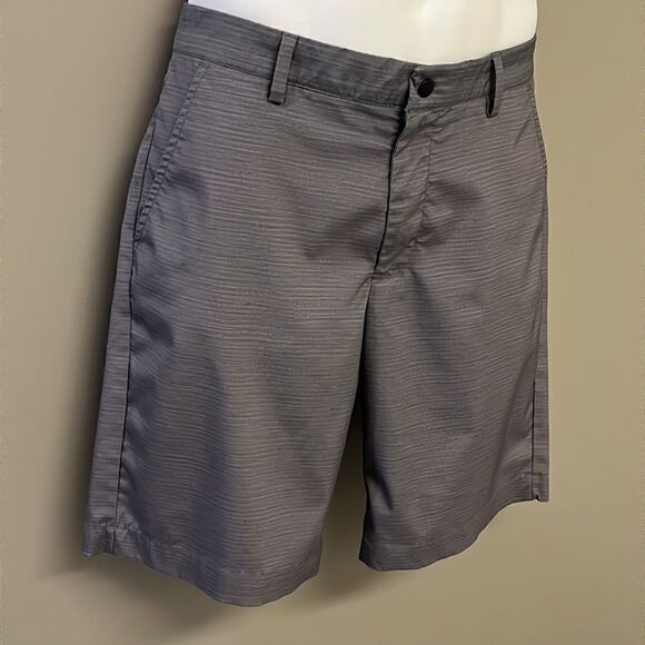 Greg Norman Men’s Heather Gray Golf Shorts- Size 32 - Picture 4 of 14